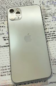 iPhone Back Cover Reparatur nachher iPhone Back Cover Reparatur nachher